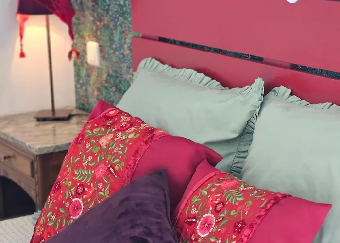 Au Bal Des Oiseaux 度假居 *